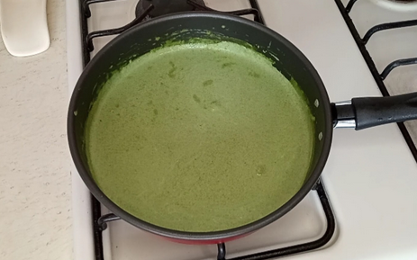 Espagueti verde cremoso
