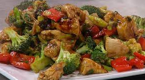 Pechuga de pollo con verduras - Receta al estilo chino