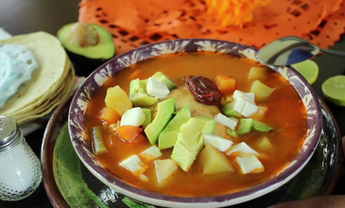 Cómo hacer caldo tlalpeño