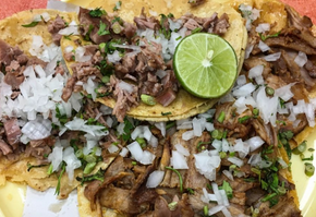 Tacos de suadero estilo chilango